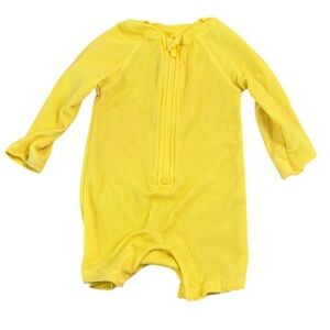 Old Navy Unisex Yellow Baby Onesie Swimsuit Snap Closure Size 6-12 Months